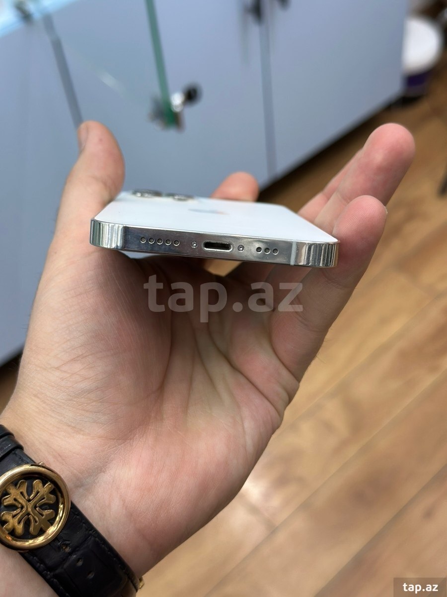 Apple iPhone 12 Pro Silver 128GB/6GB (6)