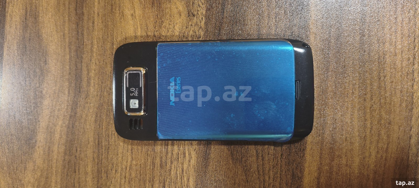 Nokia E72 Metal Grey (4)