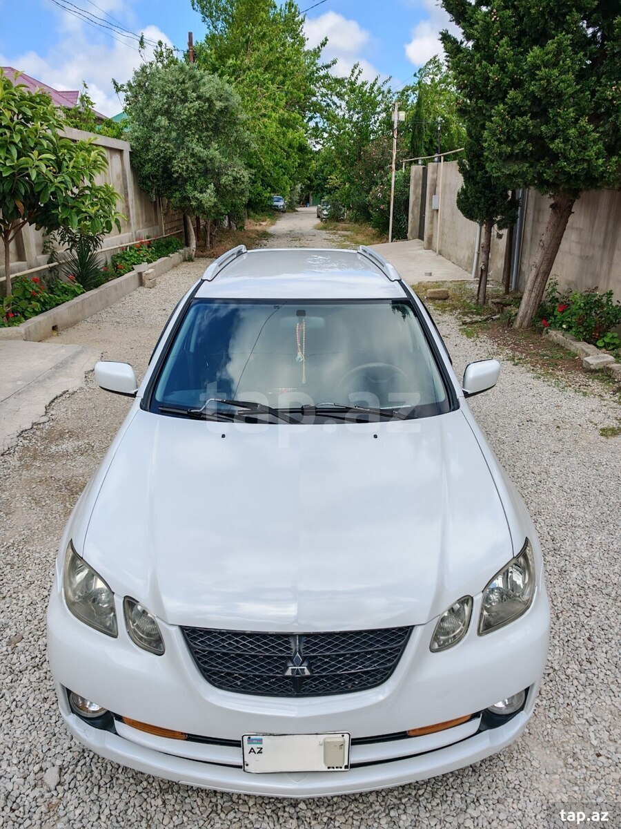 Mitsubishi Airtrek, 2003 il (4)