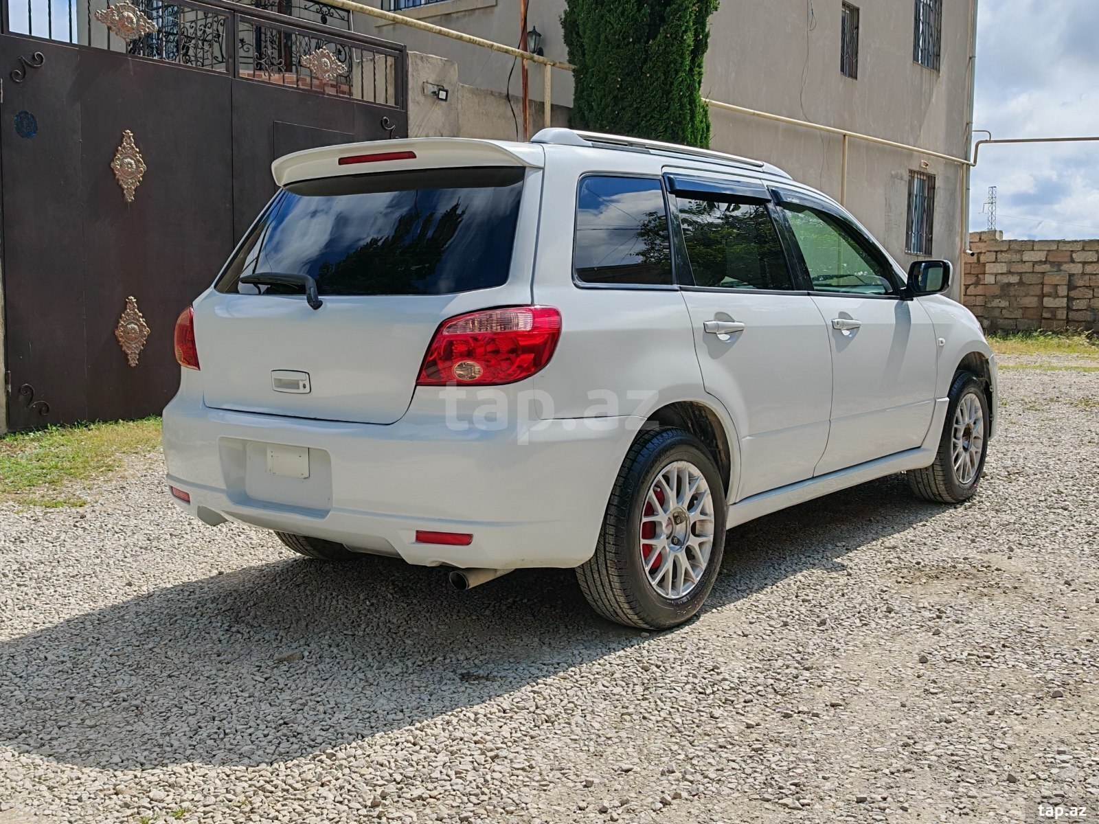 Mitsubishi Airtrek, 2003 il (8)