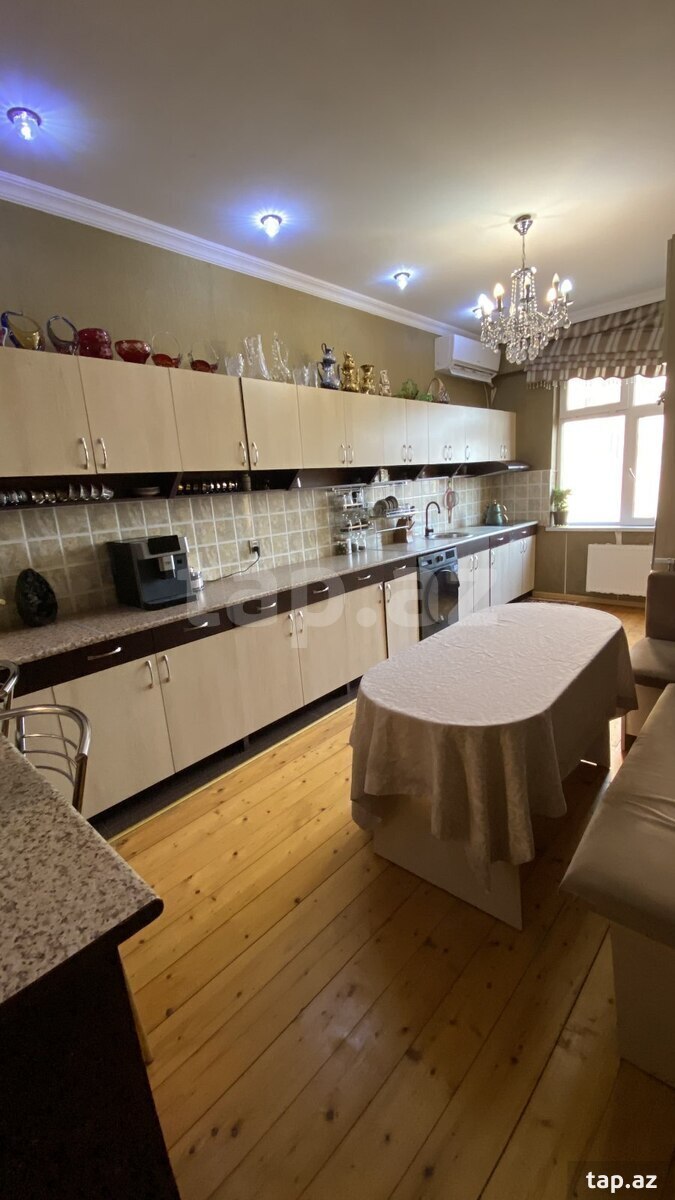 3-otaqlı yeni tikili, Seyid Əzim Şirvani küç. 23/19, 115 m² (4)
