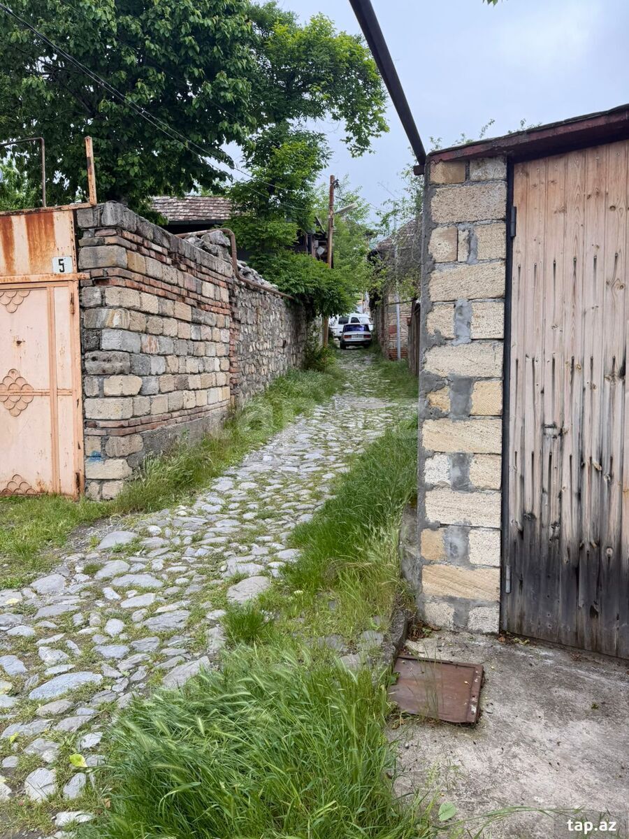 Həyət evi, Şəki ş. (3)