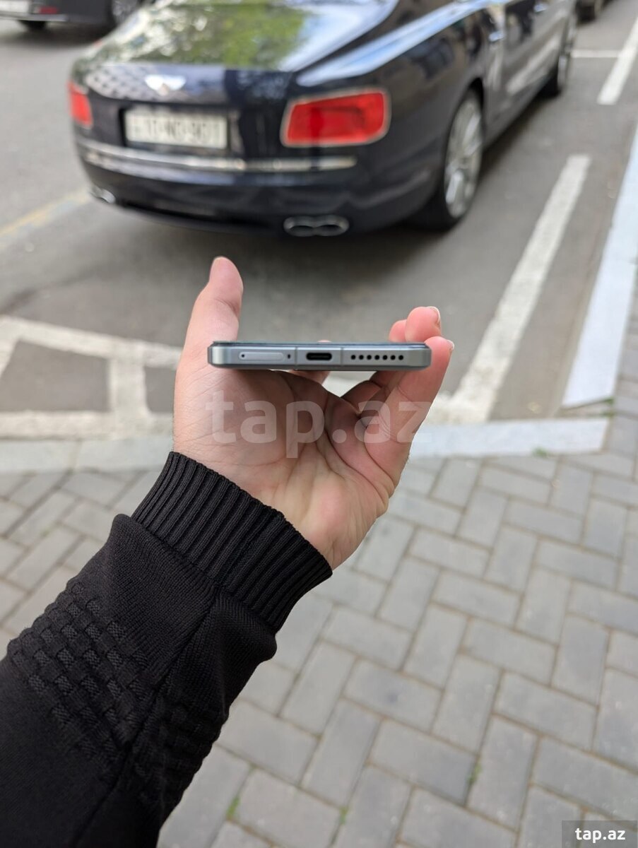 Xiaomi 14 Pro Titanium 1TB/16GB (4)