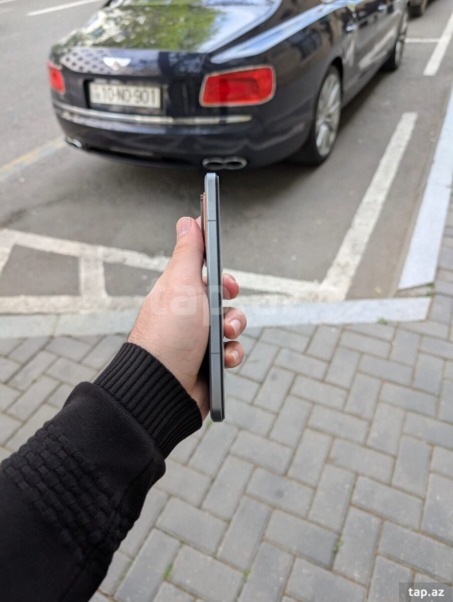 Xiaomi 14 Pro Titanium 1TB/16GB (3)
