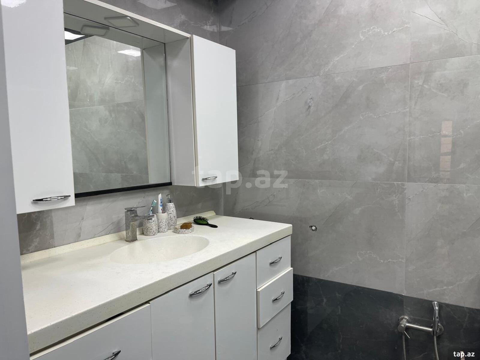 2-otaqlı yeni tikili, Rövşən Hüseynov küç., 100 m² (4)