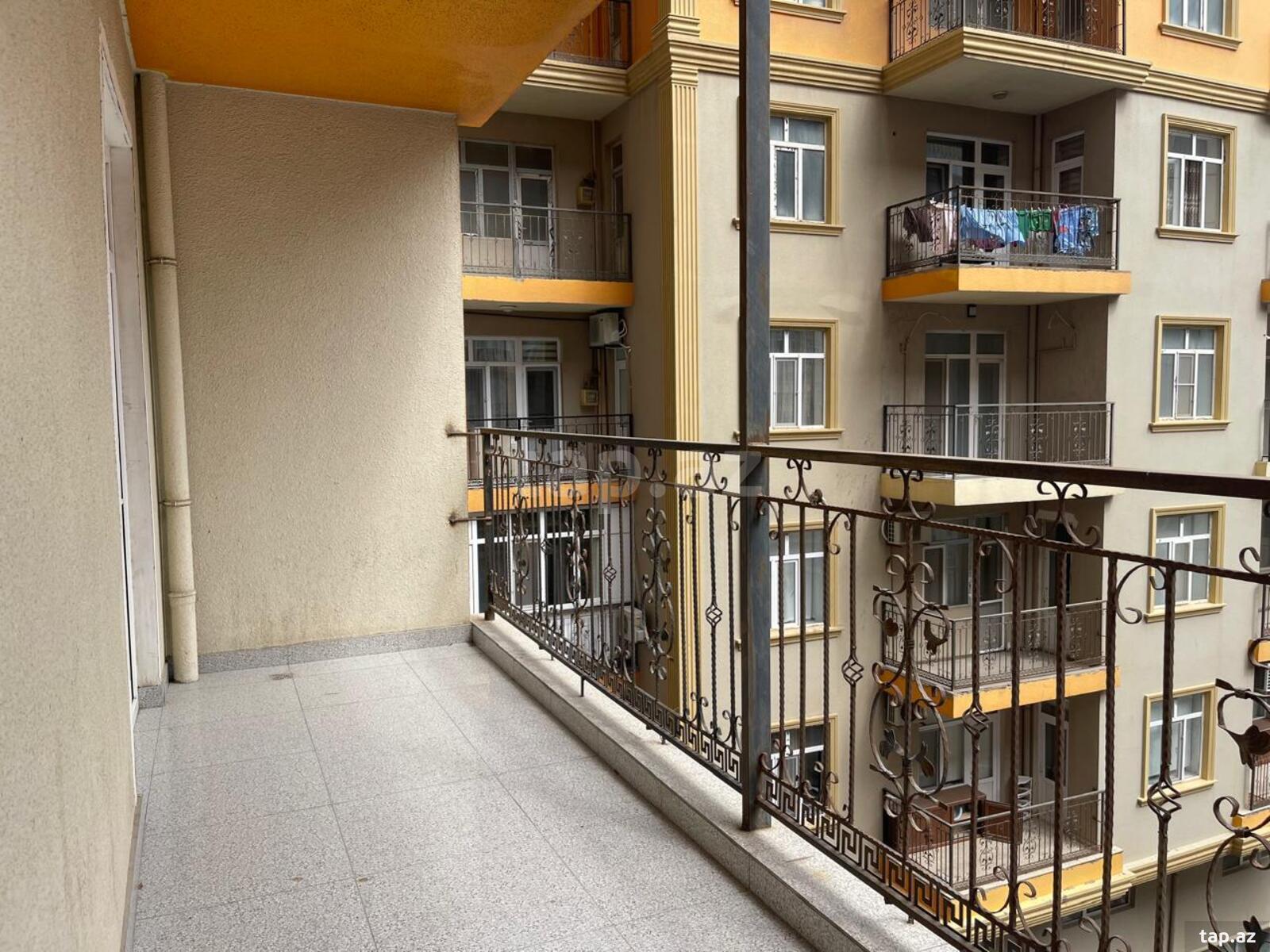 2-otaqlı yeni tikili, Rövşən Hüseynov küç., 100 m² (19)
