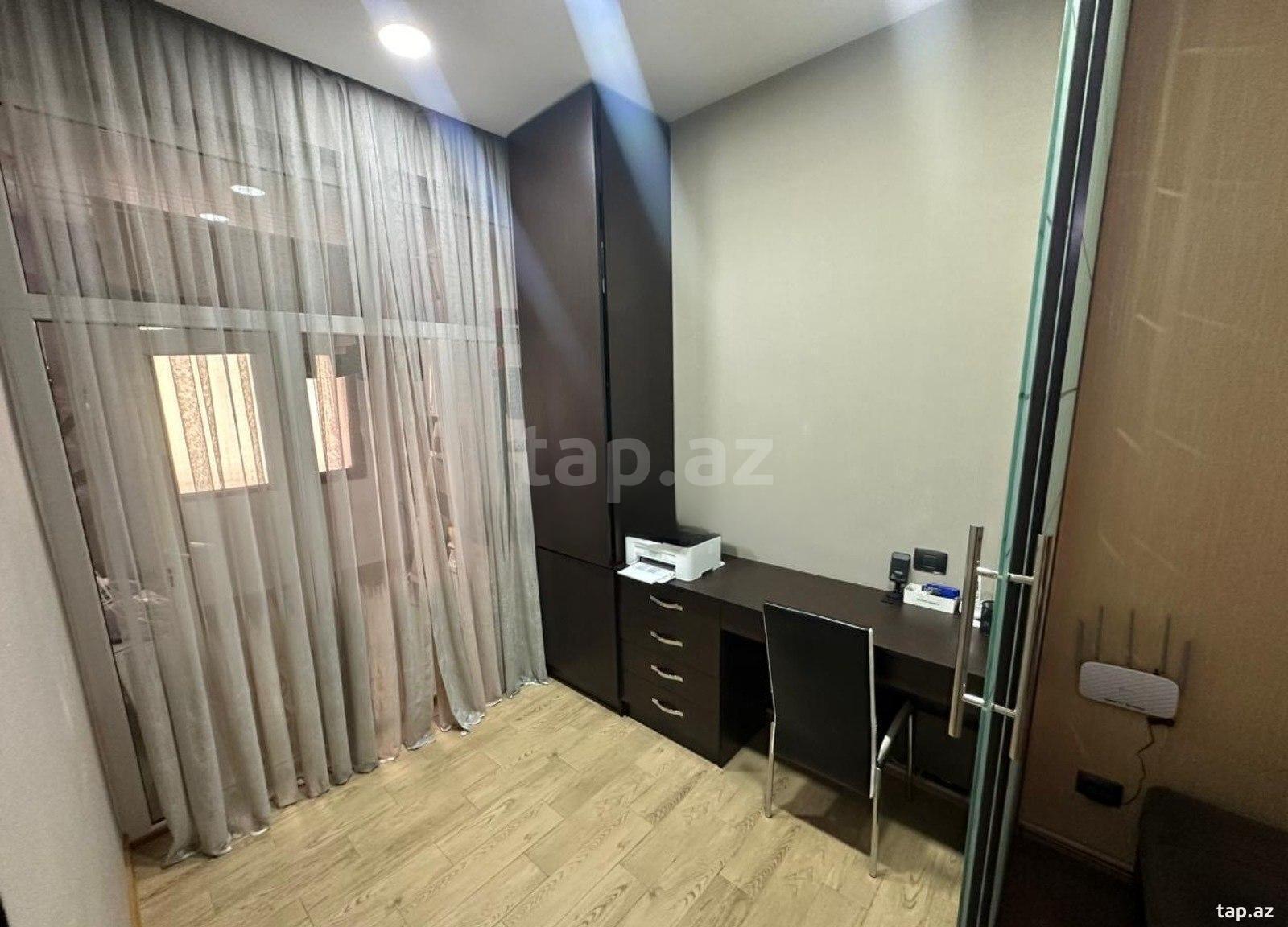 4-otaqlı yeni tikili, Bayıl qəs., 135 m² (10)