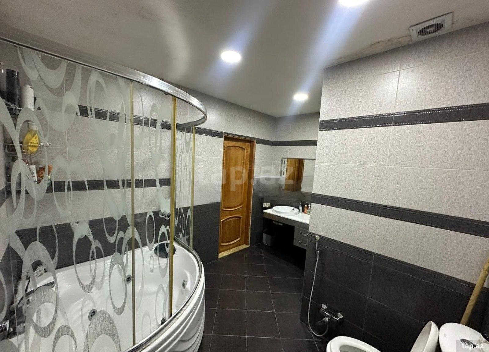 4-otaqlı yeni tikili, Bayıl qəs., 135 m² (13)
