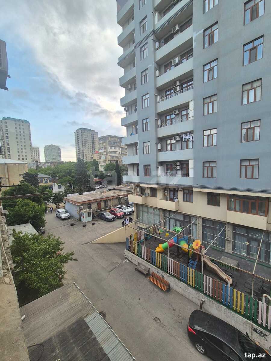 3-otaqlı mənzil, İnşaatçılar m., 65 m² (12)