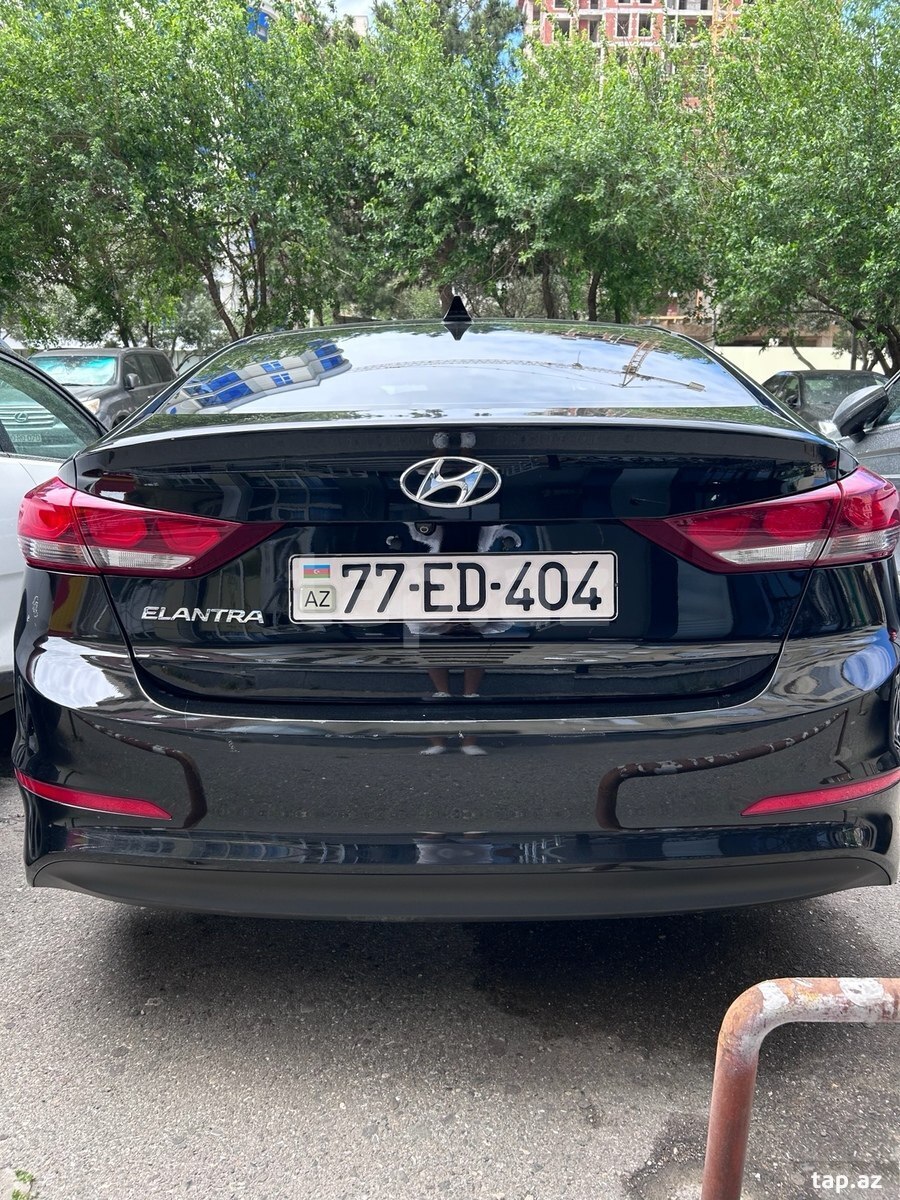 Hyundai Elantra, 2017 il (15)