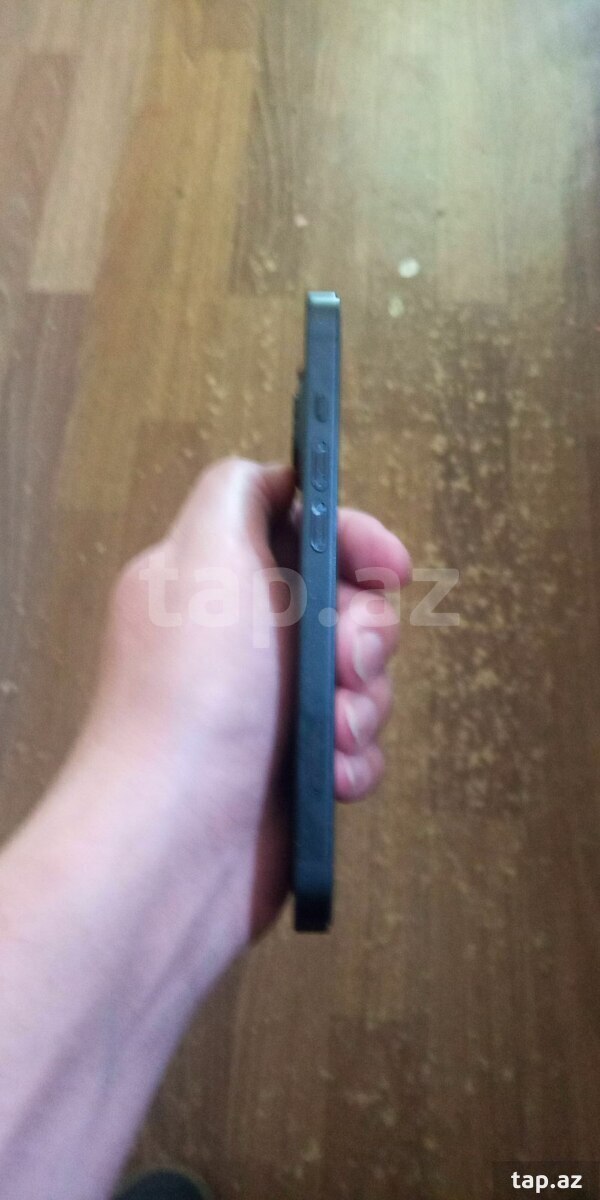 Apple iPhone 13 Midnight 128GB/4GB (7)