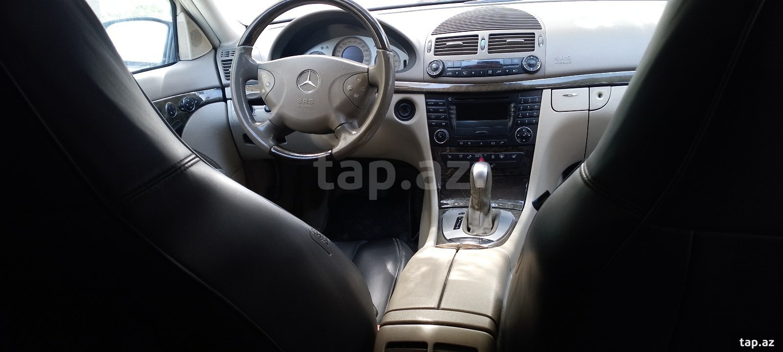 Mercedes E 200, 2002 il (8)