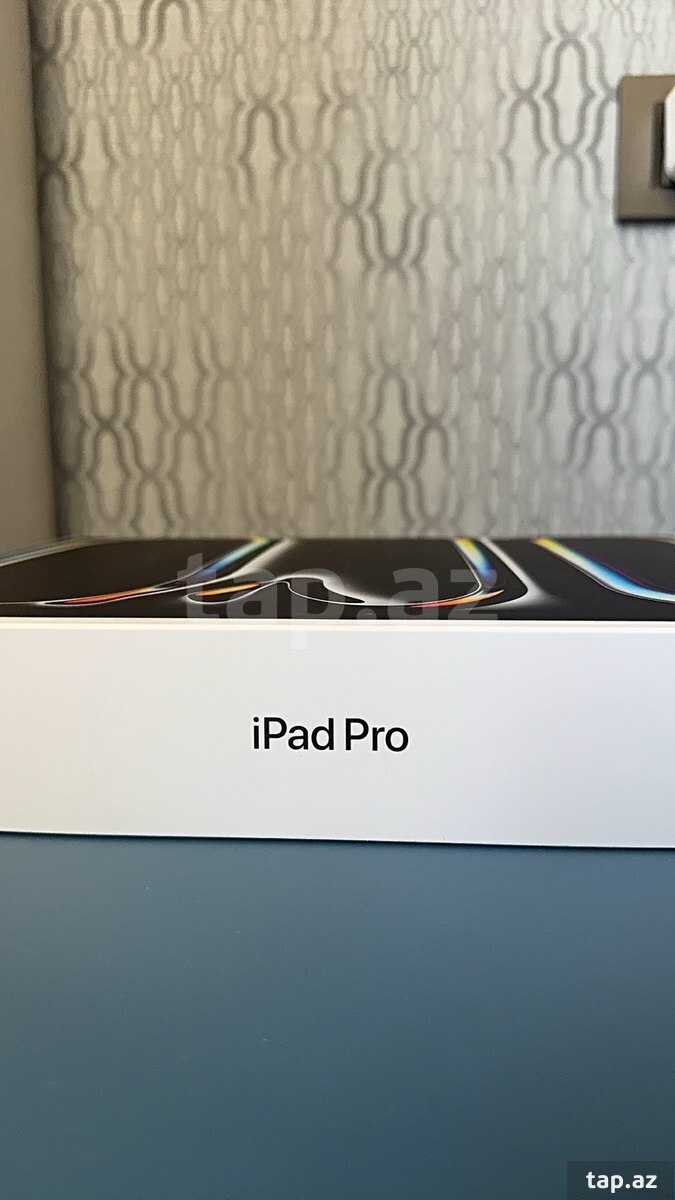 Apple iPad Pro 13-inch M5 Space Black Wi-Fi 512GB (4)