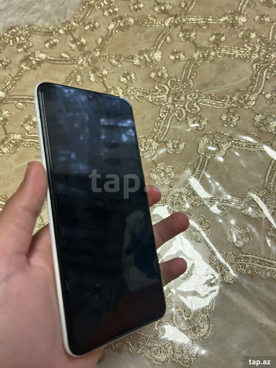 Samsung Galaxy A04s White 64GB/4GB (2)