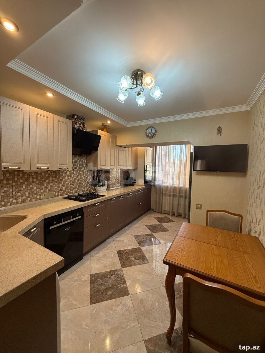 3-otaqlı mənzil kirayə verilir, 28 May m., 80 m² (13)