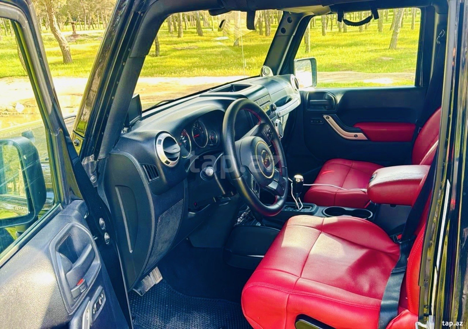 Jeep Wrangler, 2011 il (6)