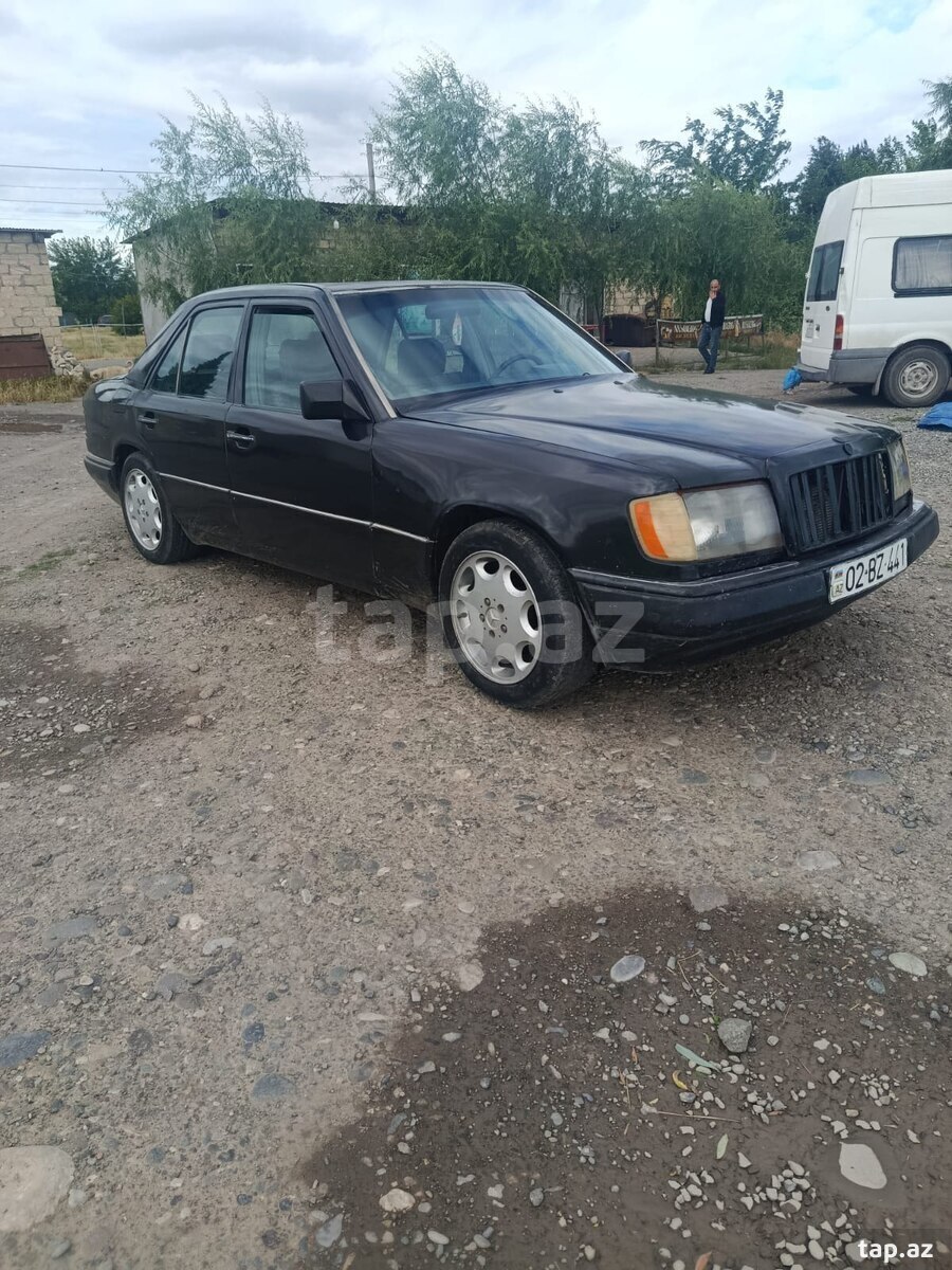 Mercedes 250 D, 1990 il