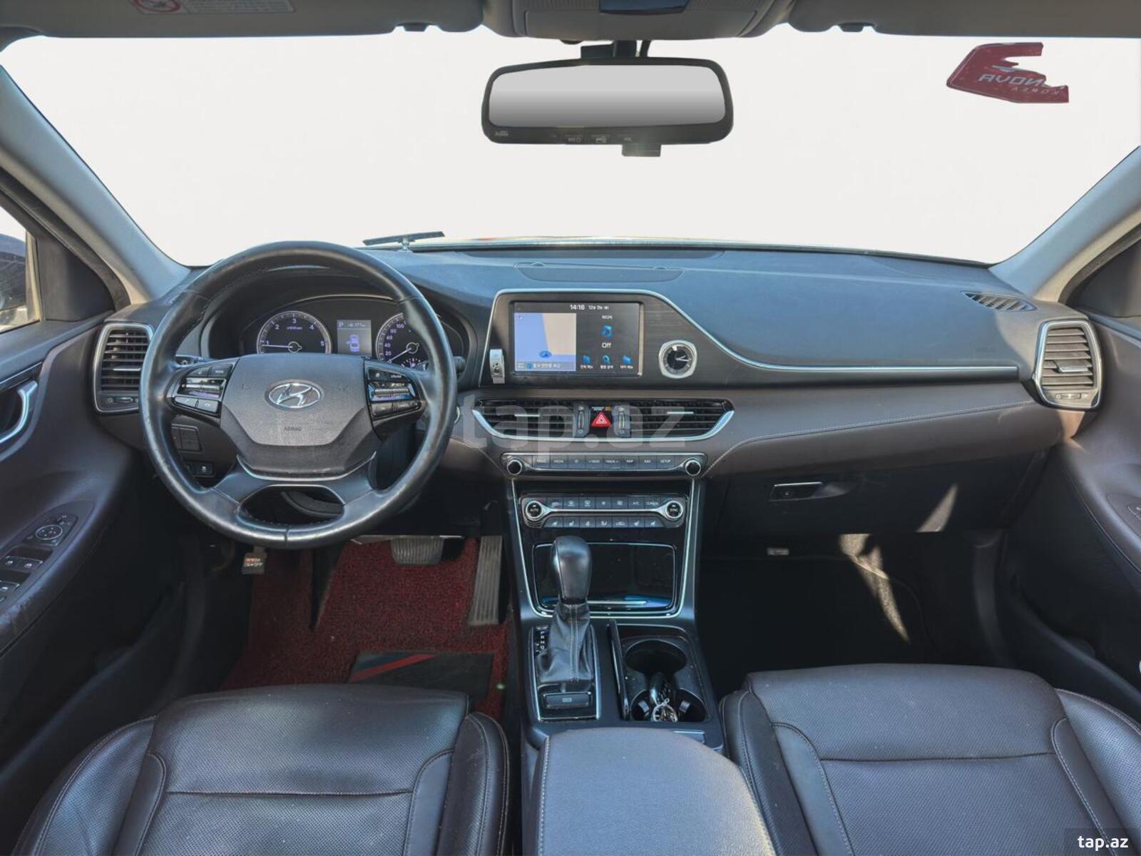 Hyundai Grandeur, 2017 il (5)