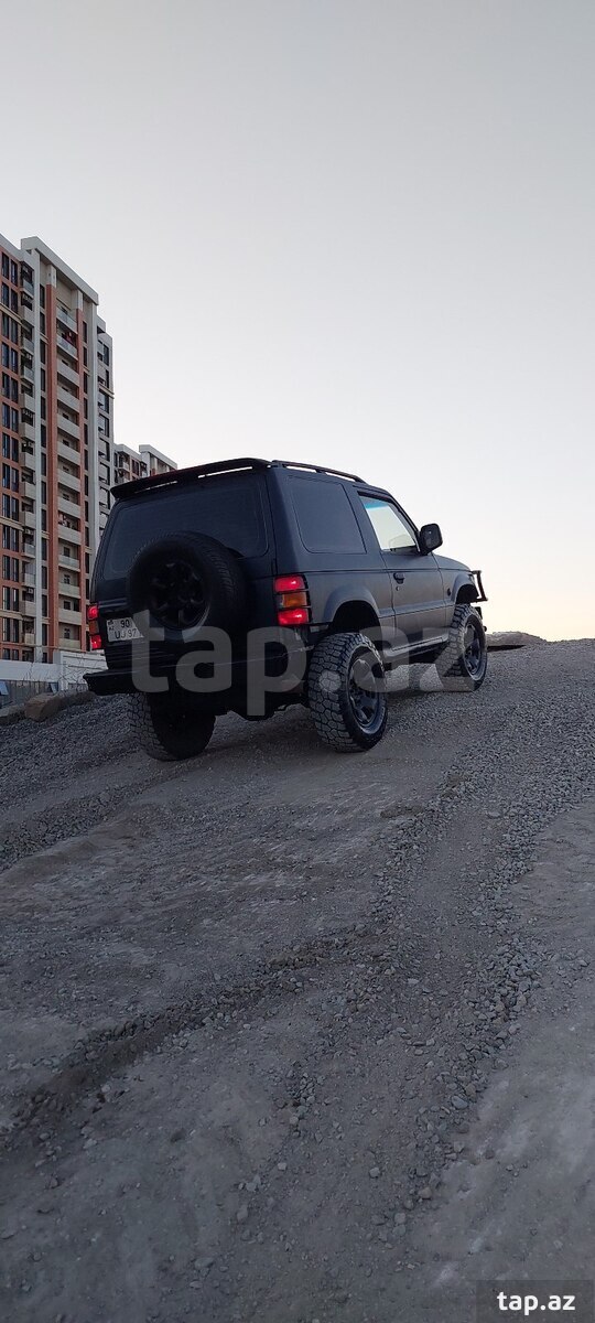 Mitsubishi Pajero, 1995 il (5)
