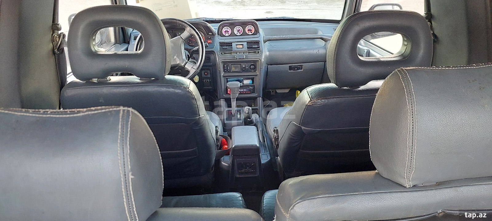 Mitsubishi Pajero, 1995 il (17)