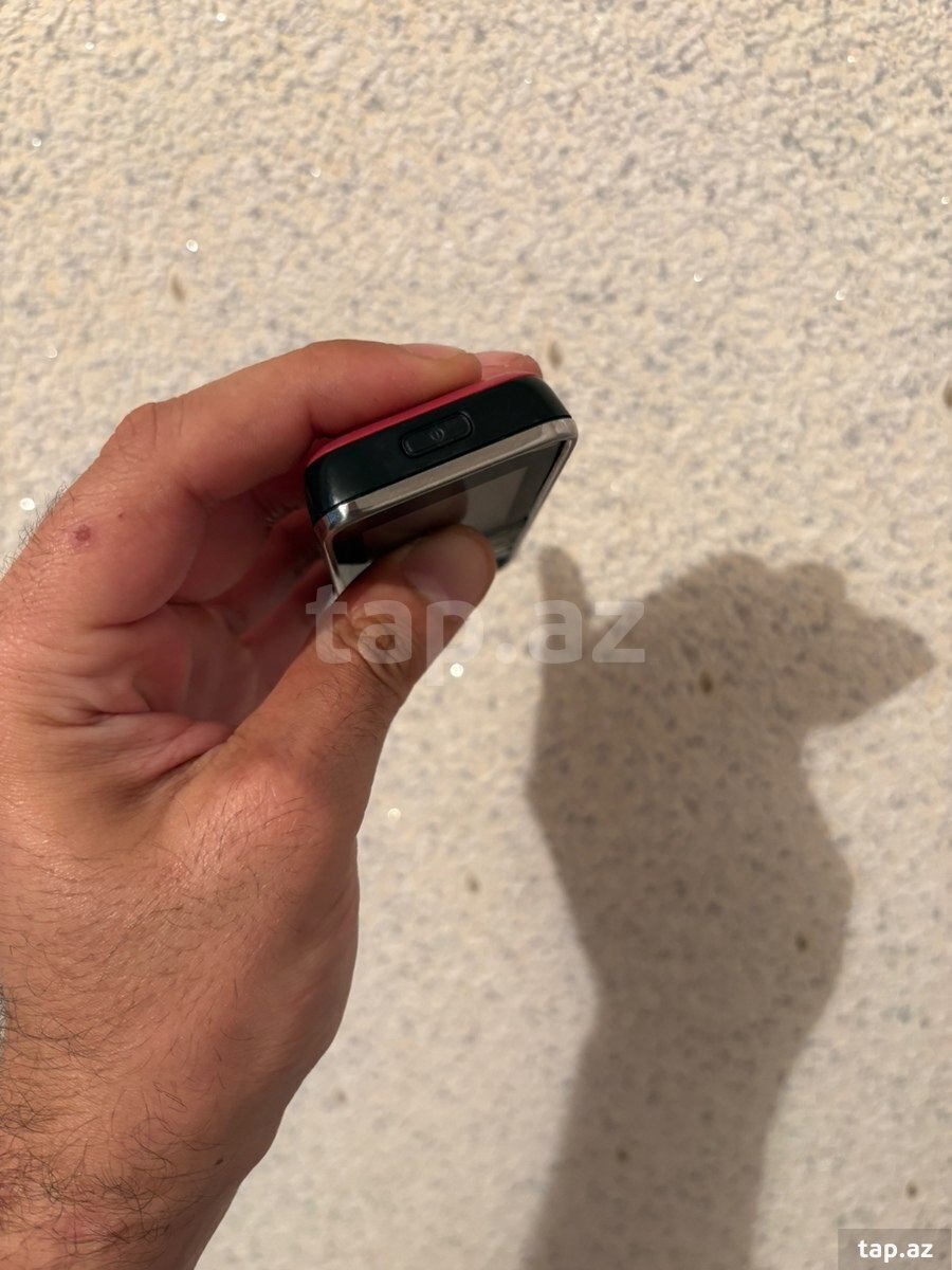 Nokia 235 4G (2024) Black 128MB/64MB (5)