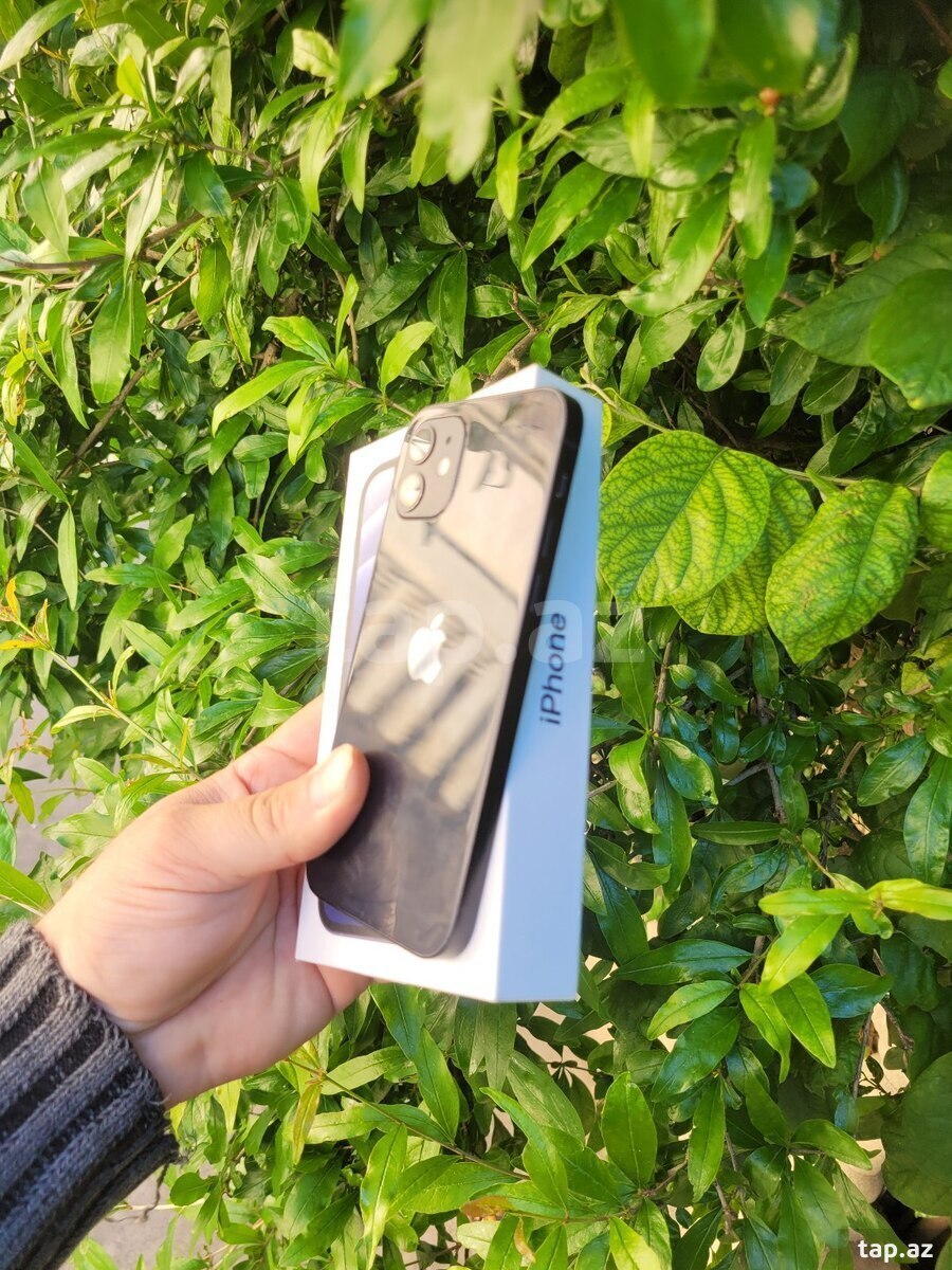 Apple iPhone 12 Black 128GB/4GB (8)