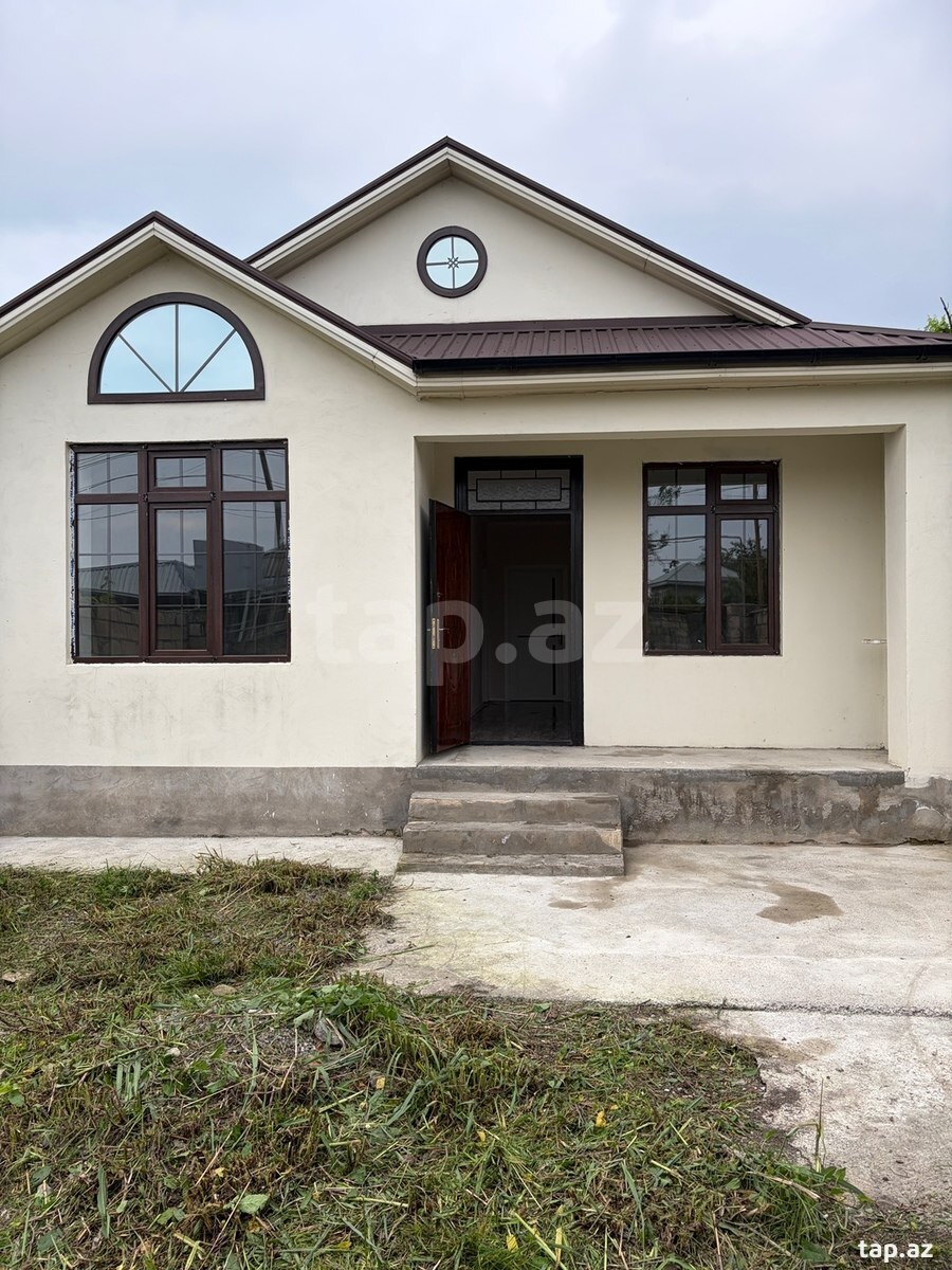 Həyət evi, Şəki ş.
