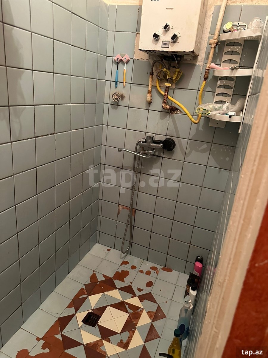2-otaqlı mənzil kirayə verilir, 28 May m., 42 m² (5)