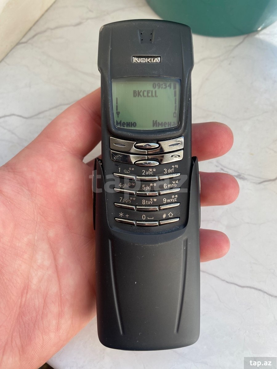 Nokia 8910 Black (4)