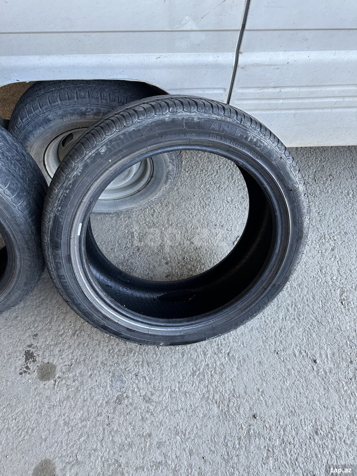 Şinlər 225/45 R18 (2)