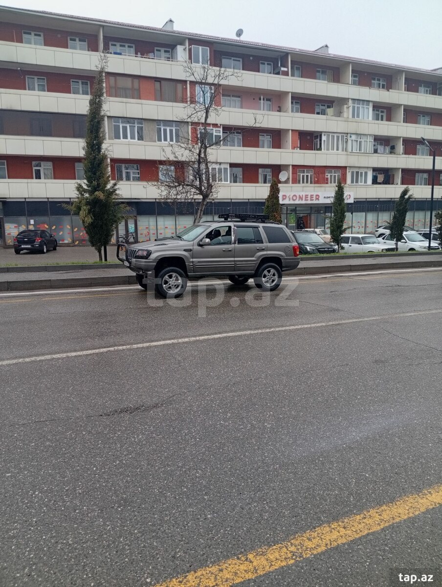 Jeep Grand Cherokee, 2001 il (3)