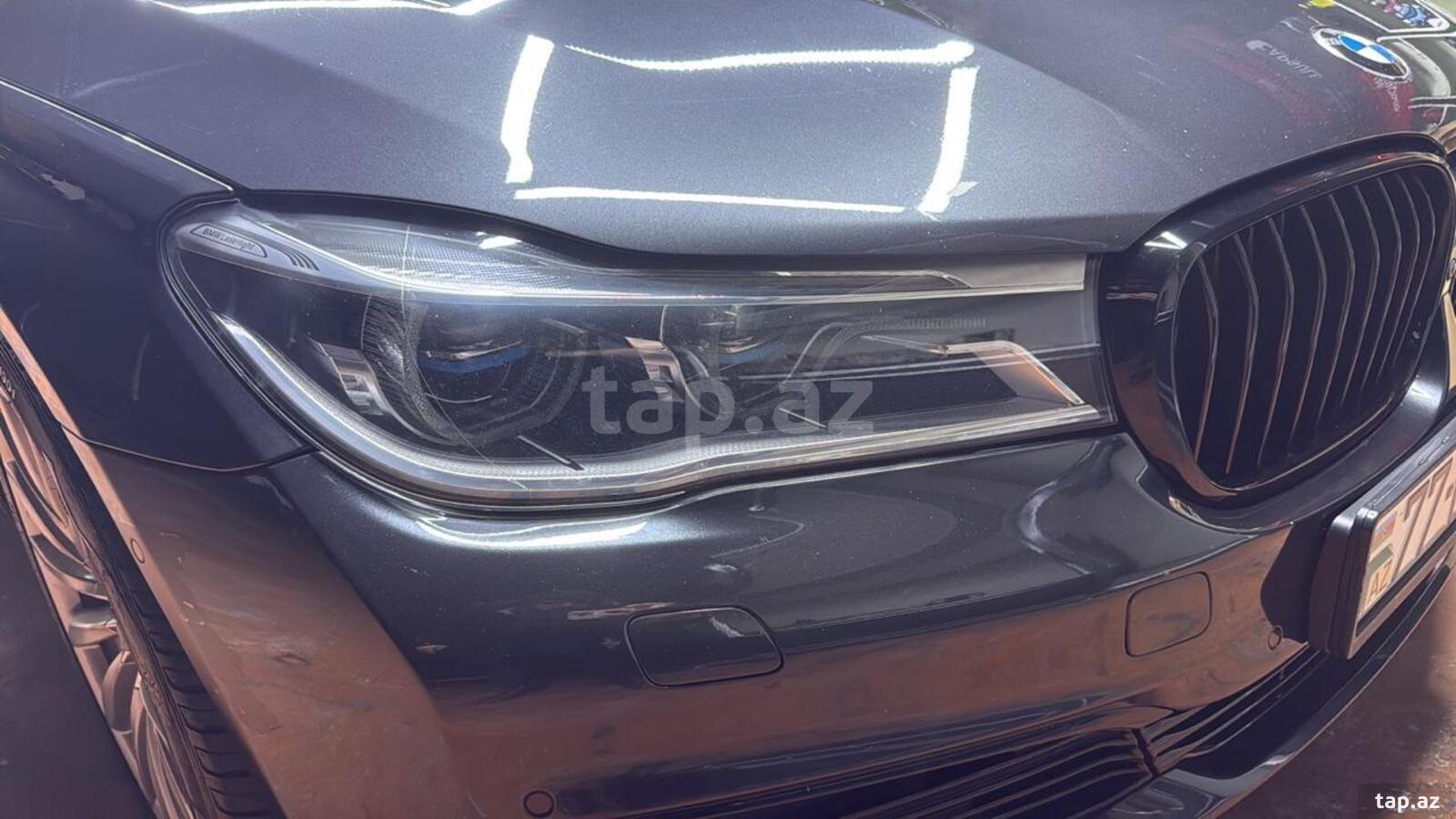 BMW 740, 2018 il (8)