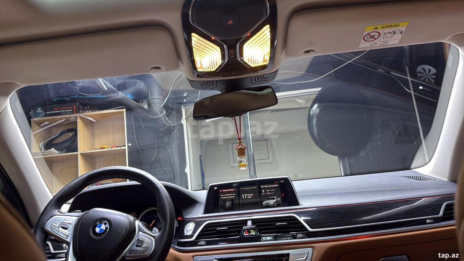 BMW 740, 2018 il (6)