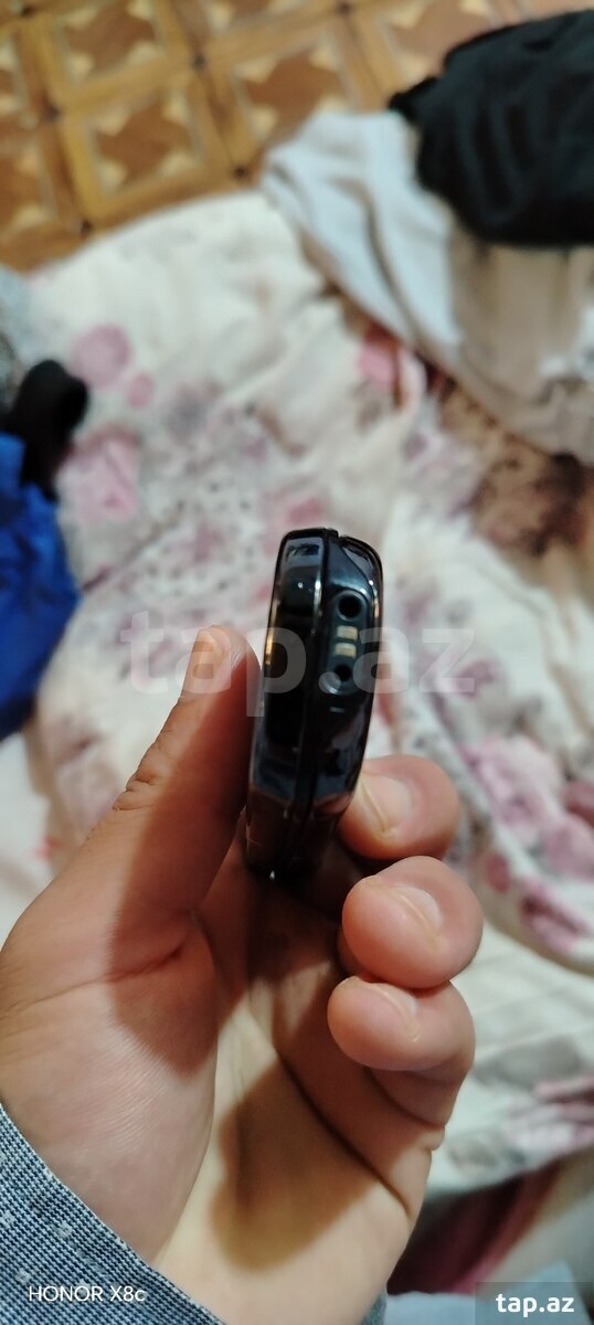 Nokia 8800 Black (9)