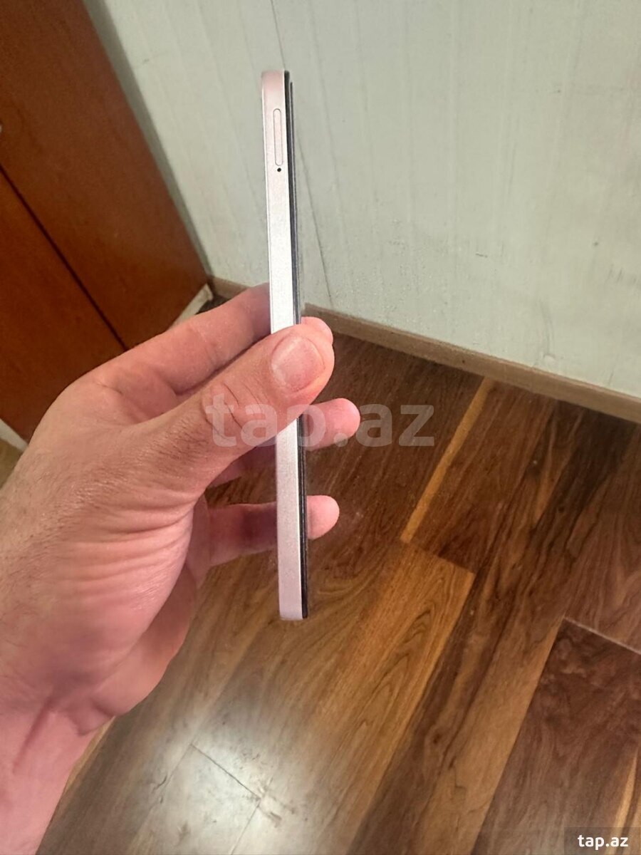 Xiaomi Redmi 13 Sandy Gold 256GB/8GB (2)