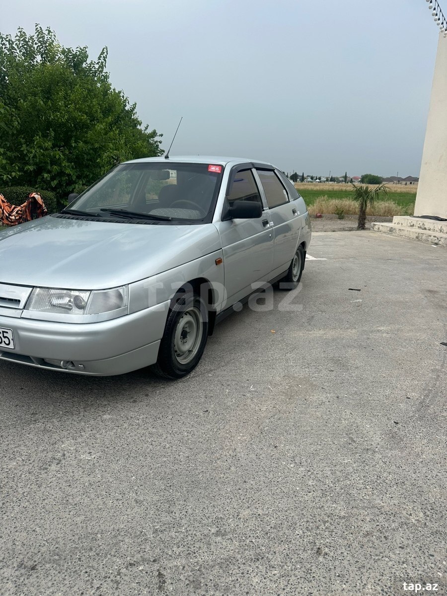 LADA (VAZ) 2112, 2001 il (7)