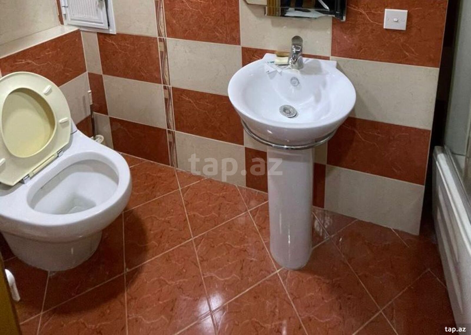 3-otaqlı yeni tikili kirayə verilir, Rəşid Behbudov küç., 140 m² (6)