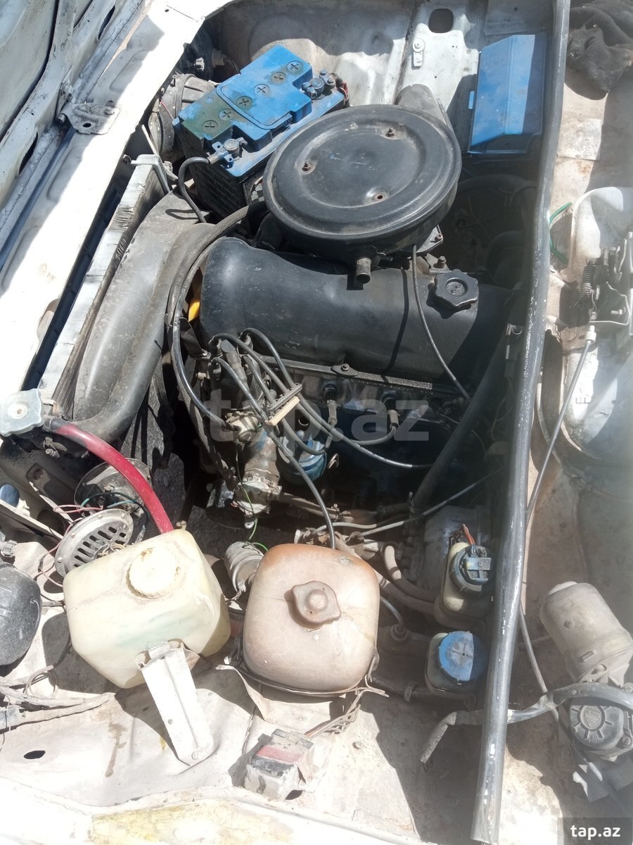 LADA (VAZ) 2105, 1993 il (4)