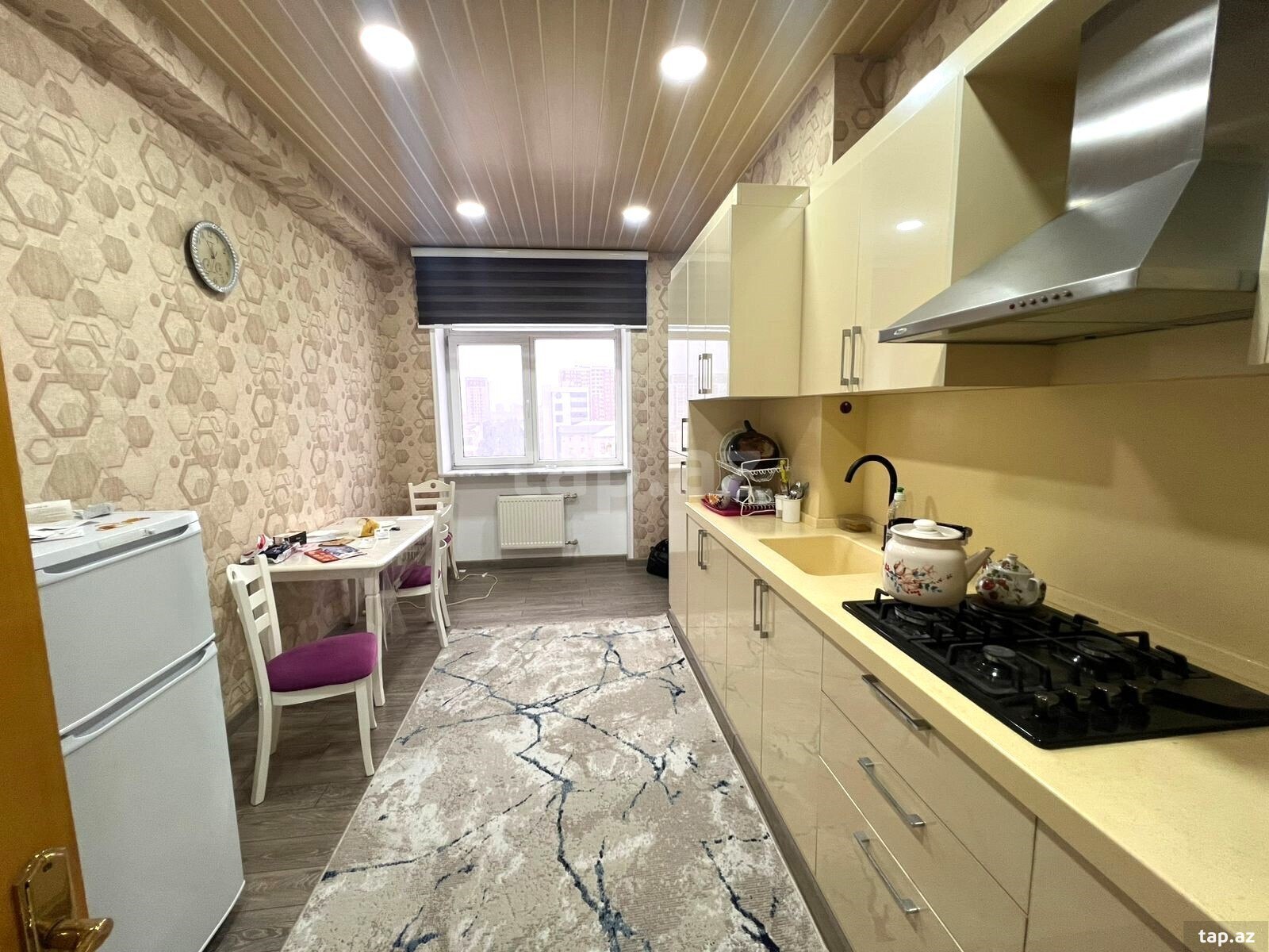 2-otaqlı yeni tikili kirayə verilir, Gənclik m., 93 m²