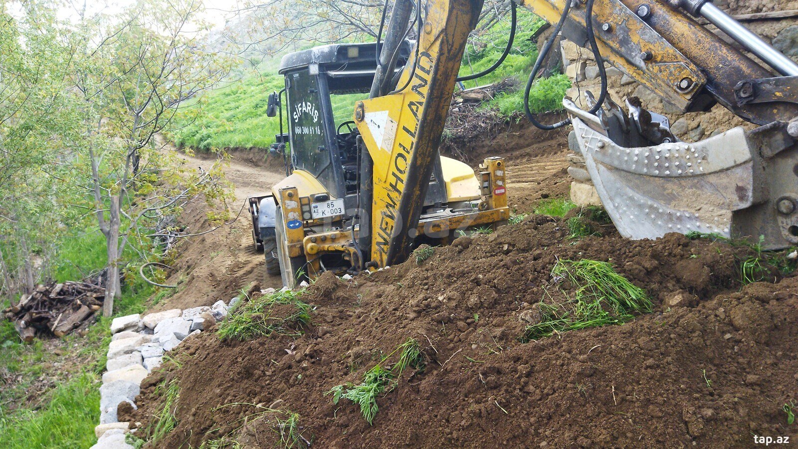 Traktor New Holland, 2005 il
