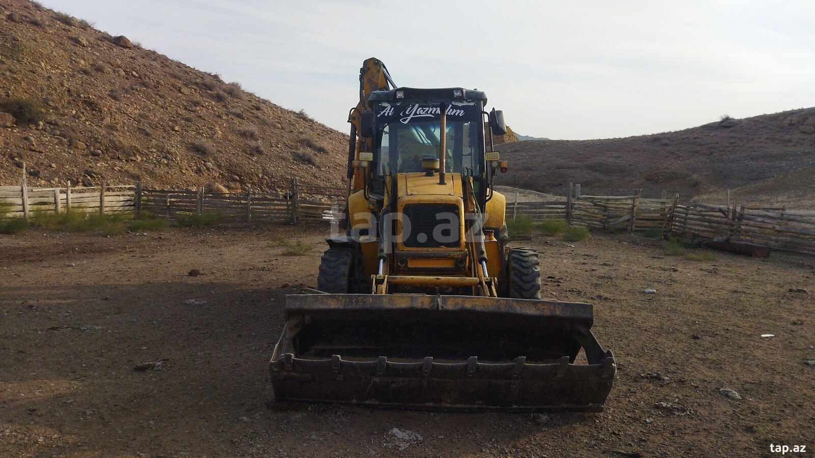 Traktor New Holland, 2005 il (4)