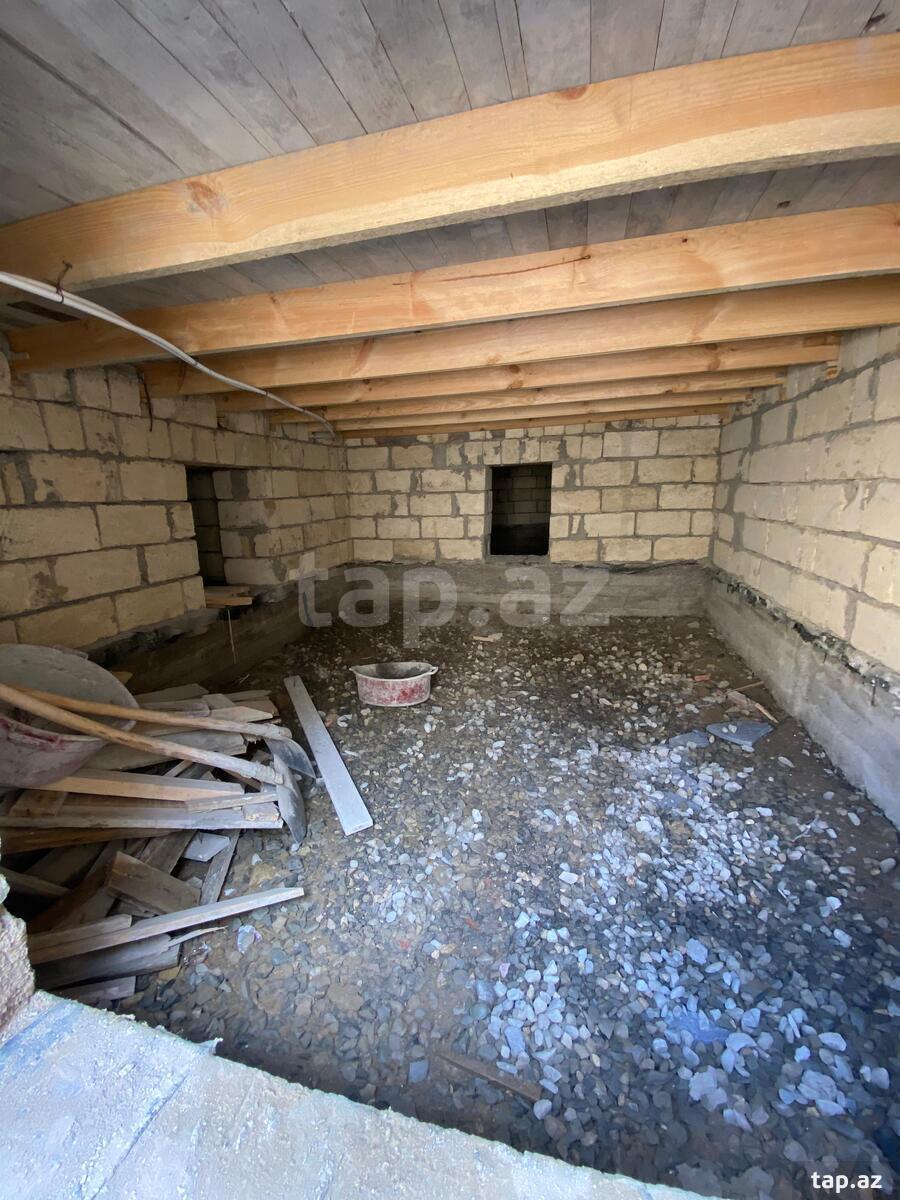 Həyət evi, Saray qəs. (4)