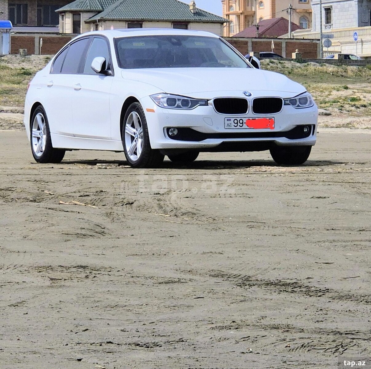 BMW 320, 2013 il (3)