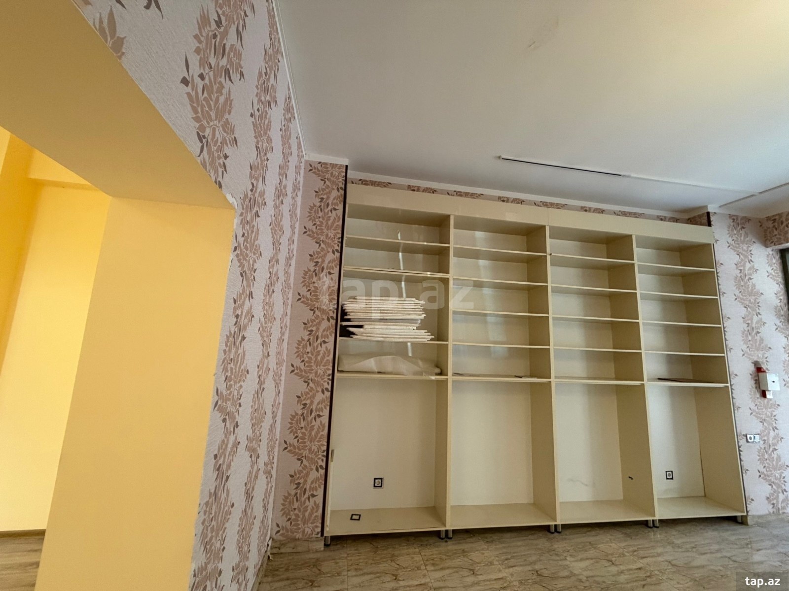 Ofis icarəyə verilir, Gənclik m. (9)