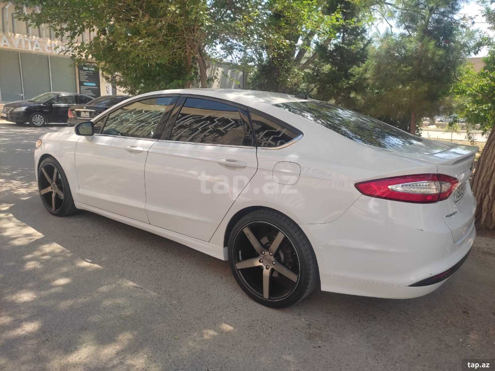 Ford Fusion, 2016 il (2)