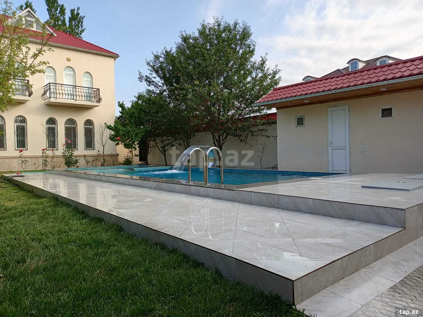 Villa kirayə verilir, Nabran qəs. (22)