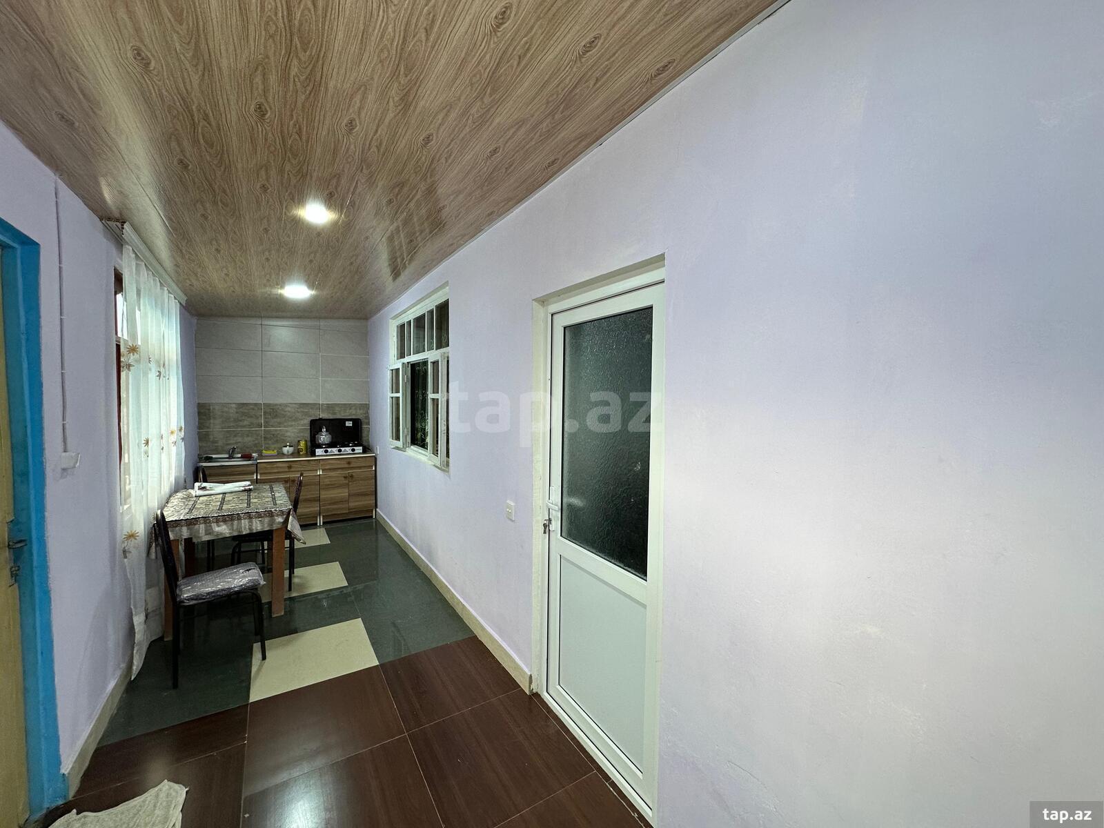 Həyət evi kirayə verilir, Nabran r. (12)