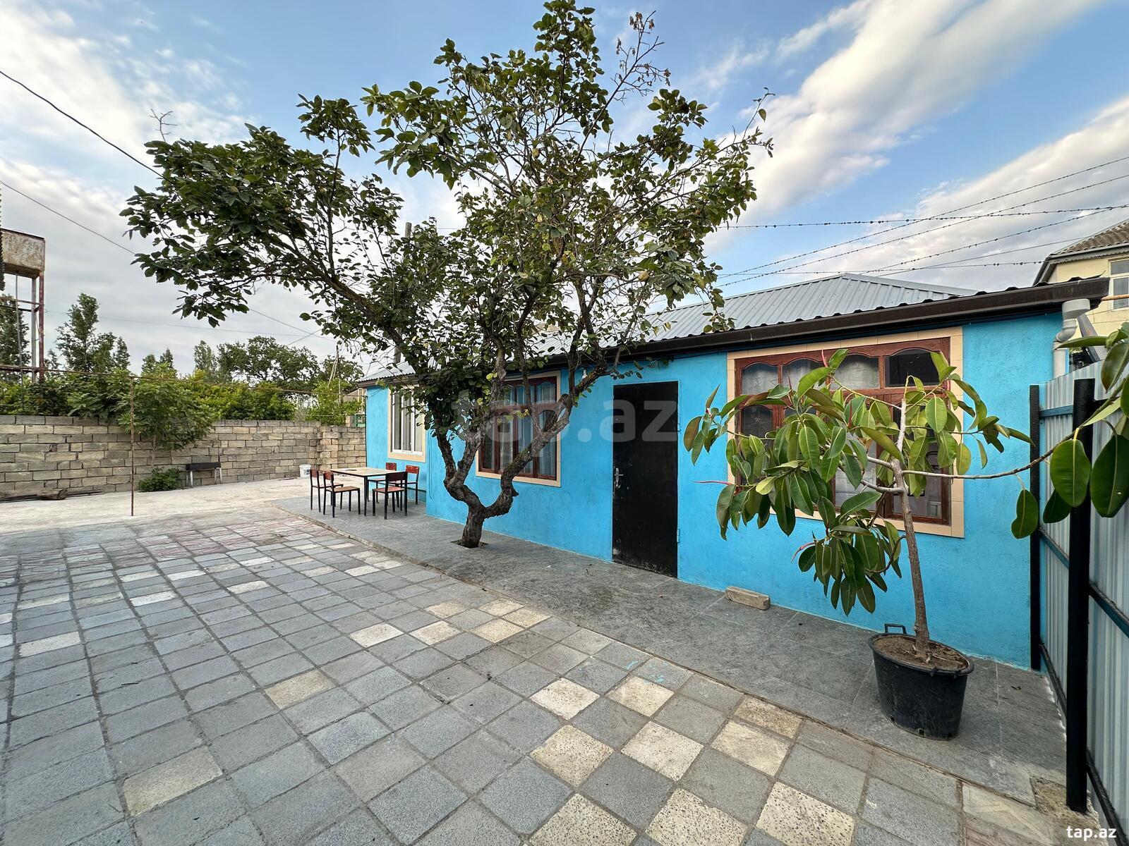 Həyət evi kirayə verilir, Nabran r.