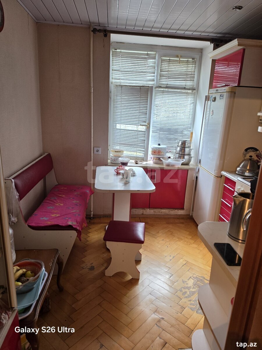 4-otaqlı mənzil, İnşaatçılar pr., 90 m² (8)