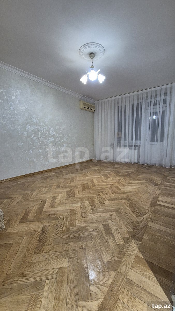 1-otaqlı mənzil, E.Akademiyası m., 30 m²